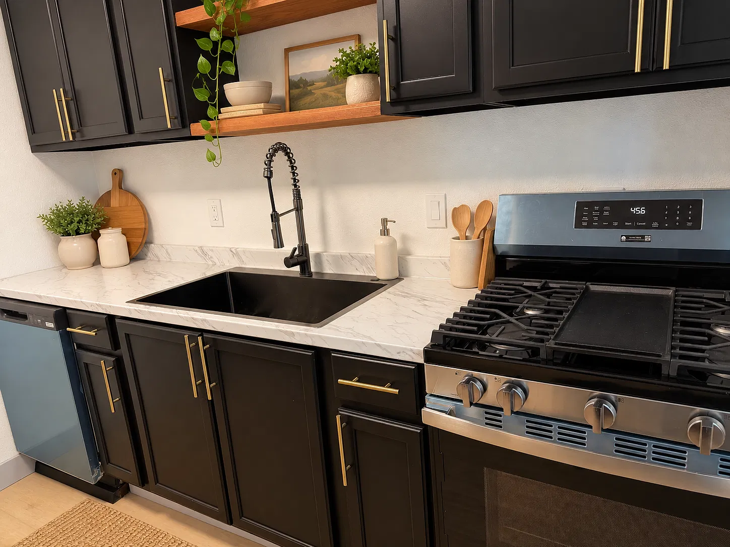 2 bed, 750 sqft, $3,100 — Photo 3