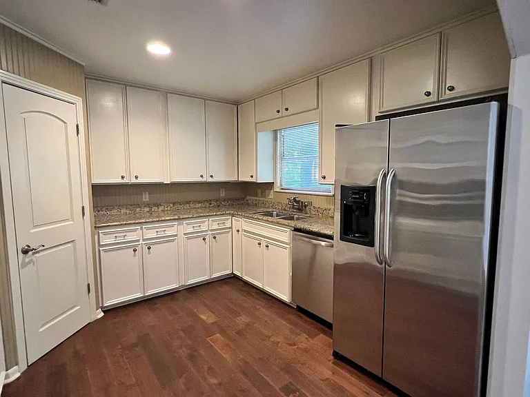 5011 Finley Dr — Photo 9