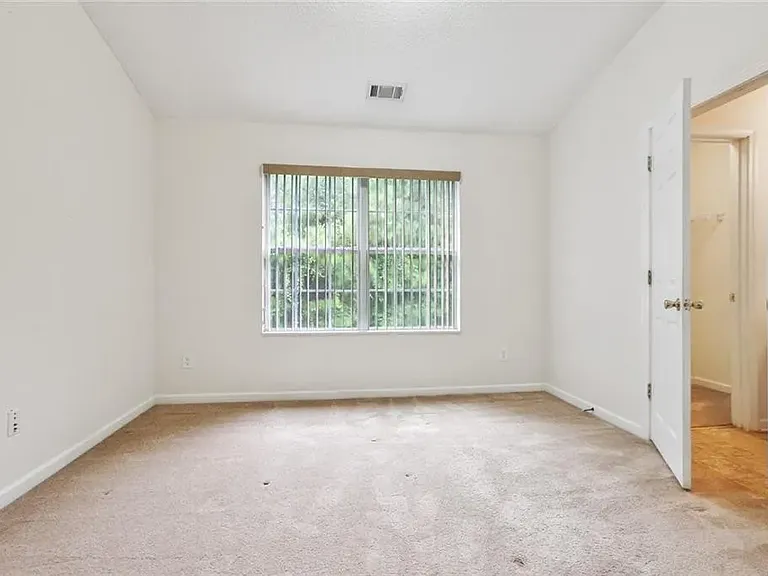 2849 Parkway Close — Photo 7