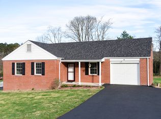 59 Knollwood Dr, Troutville, VA 24175