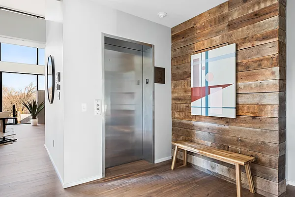 Sold by Compass | media 22