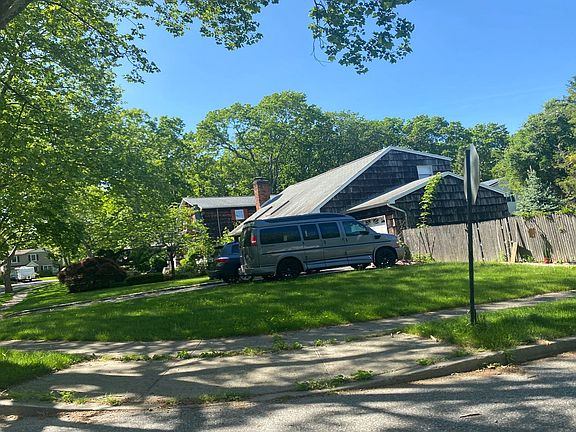2nd image of 177 Avenue B