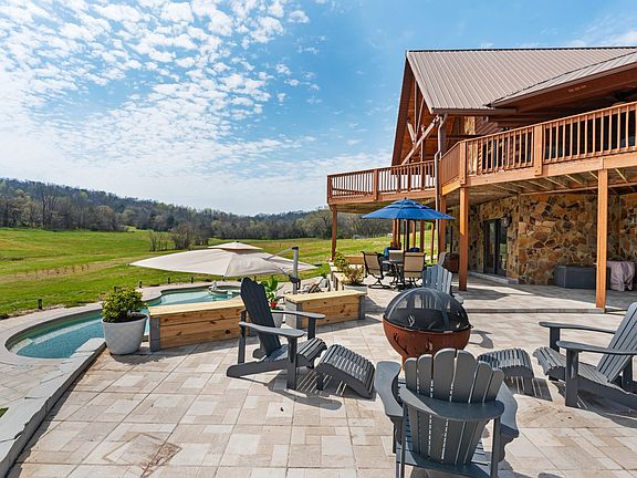 47th image of 2063 Kennedy Creek Rd