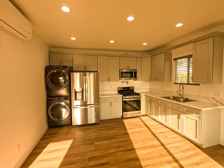 4904 Coke Ave #2 — Photo 13