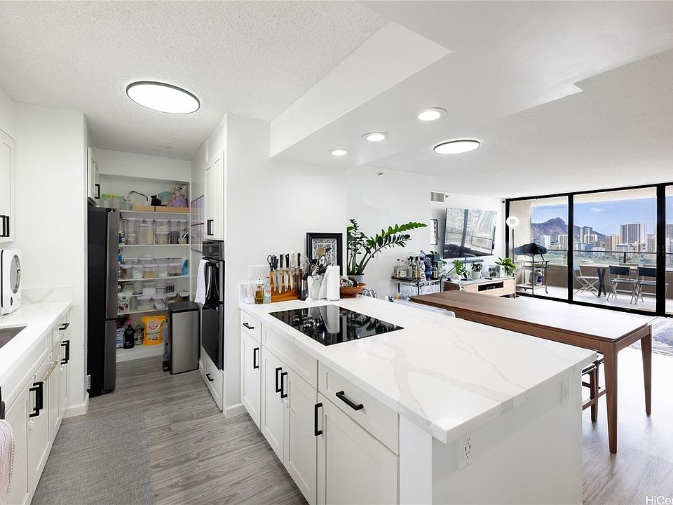 1st image of 581 Kamoku St APT 2302