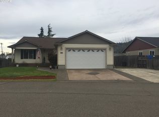 3359 W Harvard Ave, Roseburg, OR 97471