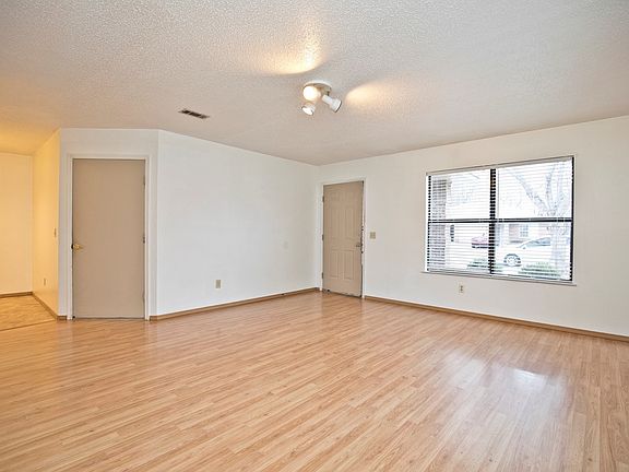 2nd image of 5905 Sara St #A