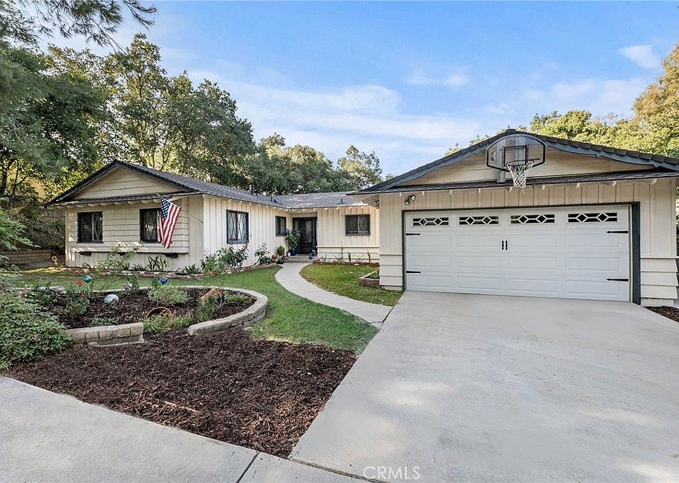 1st image of 23237 Agramonte Dr