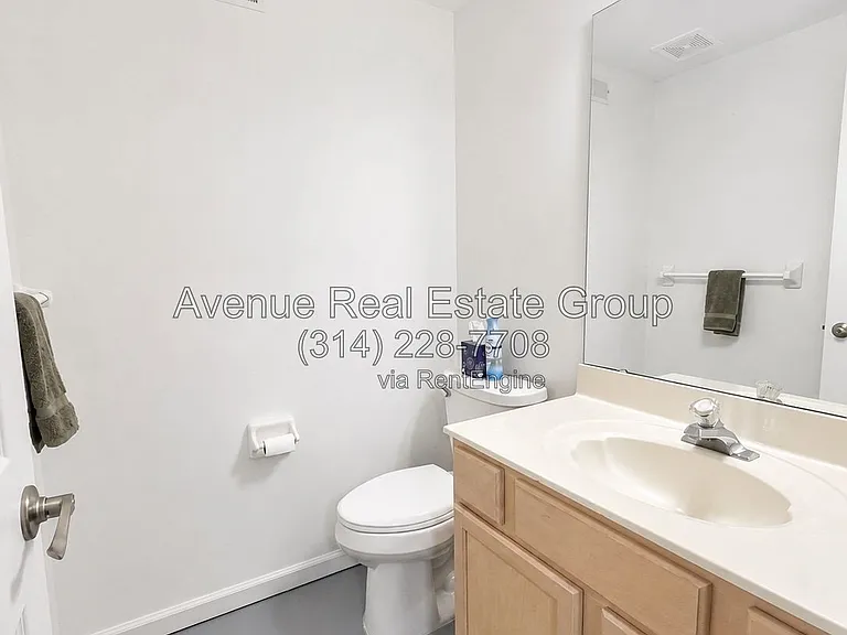 956 Briar Green Ct — Photo 25