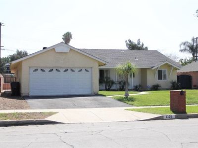 3320 Mural Dr, Pomona, CA, 91767