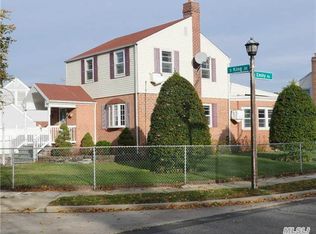 201 S King St, Elmont, NY 11003