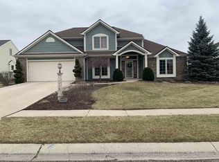 1116 Almdale Dr, Fort Wayne, IN 46818