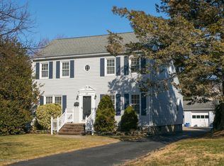 49 Lennox Ave, Rumson, NJ 07760