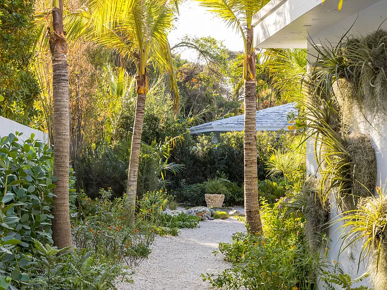 3415 N Flagler Dr — Photo 4