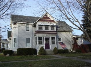 625 S Jefferson St, Batavia, IL 60510