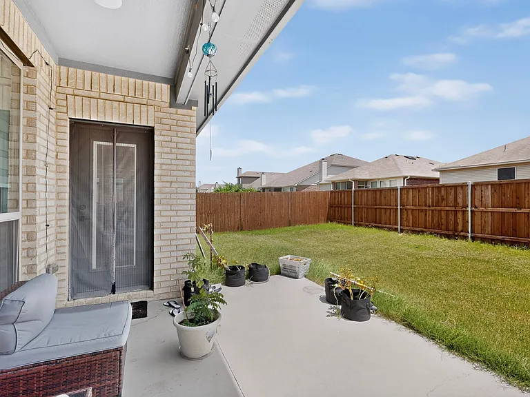 2905 Emerald Trace Dr — Photo 21