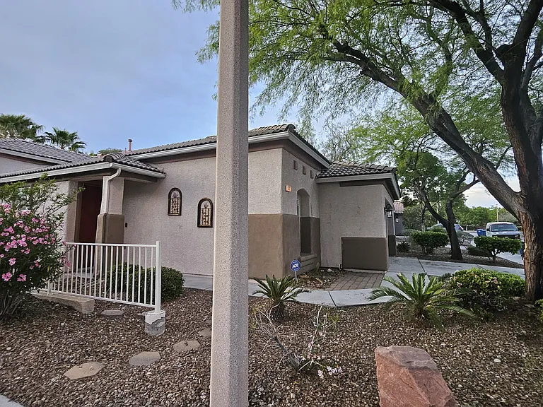 591 Vitano St — Photo 32