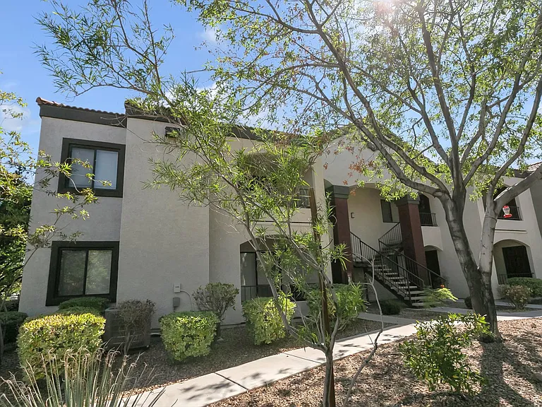 950 Seven Hills Dr #1016 — Photo 24