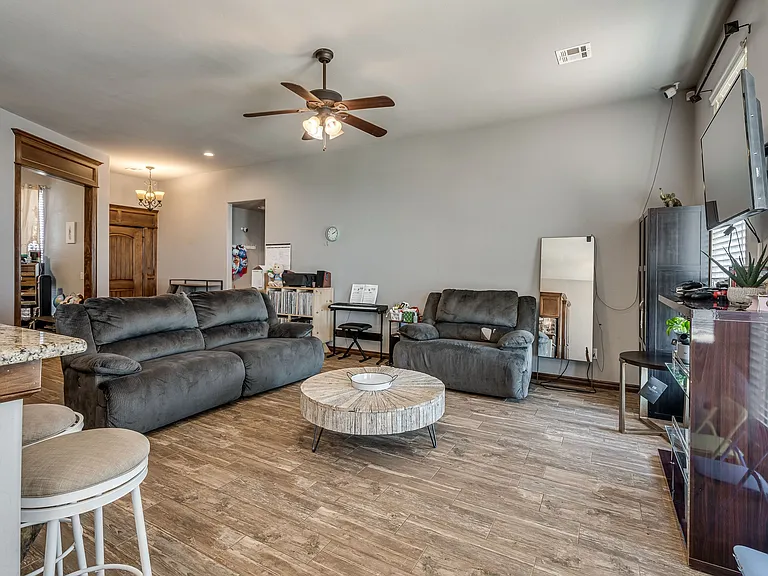 2265 County Road 1258 — Photo 9