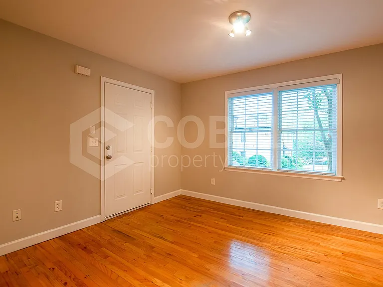 190 Kirkwood Rd NE #E1 — Photo 3