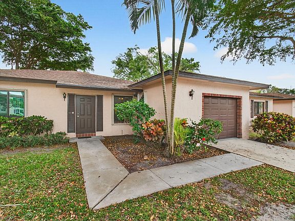 5th image of 14584 Bonaire Boulevard