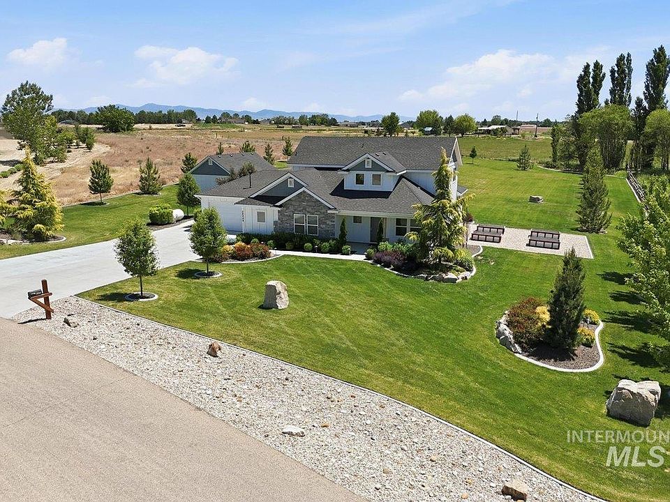 1st image of 26248 Pheasant Landing Rd