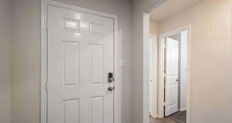 9546 Ranch Loop — Photo 3