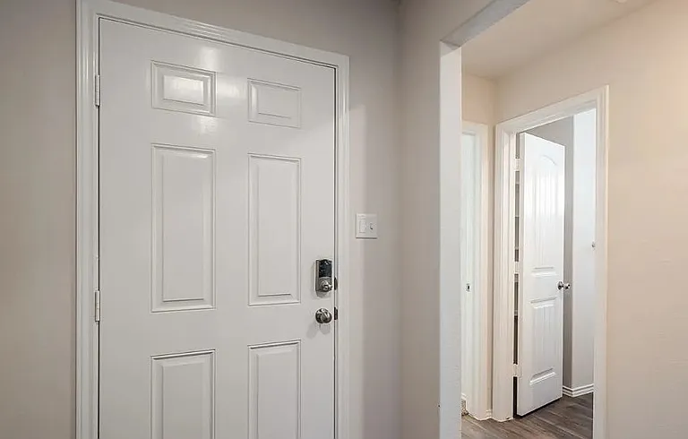 9546 Ranch Loop — Photo 3