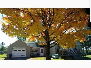 W8765 Merriman West Rd, Iron Mountain, MI 49801