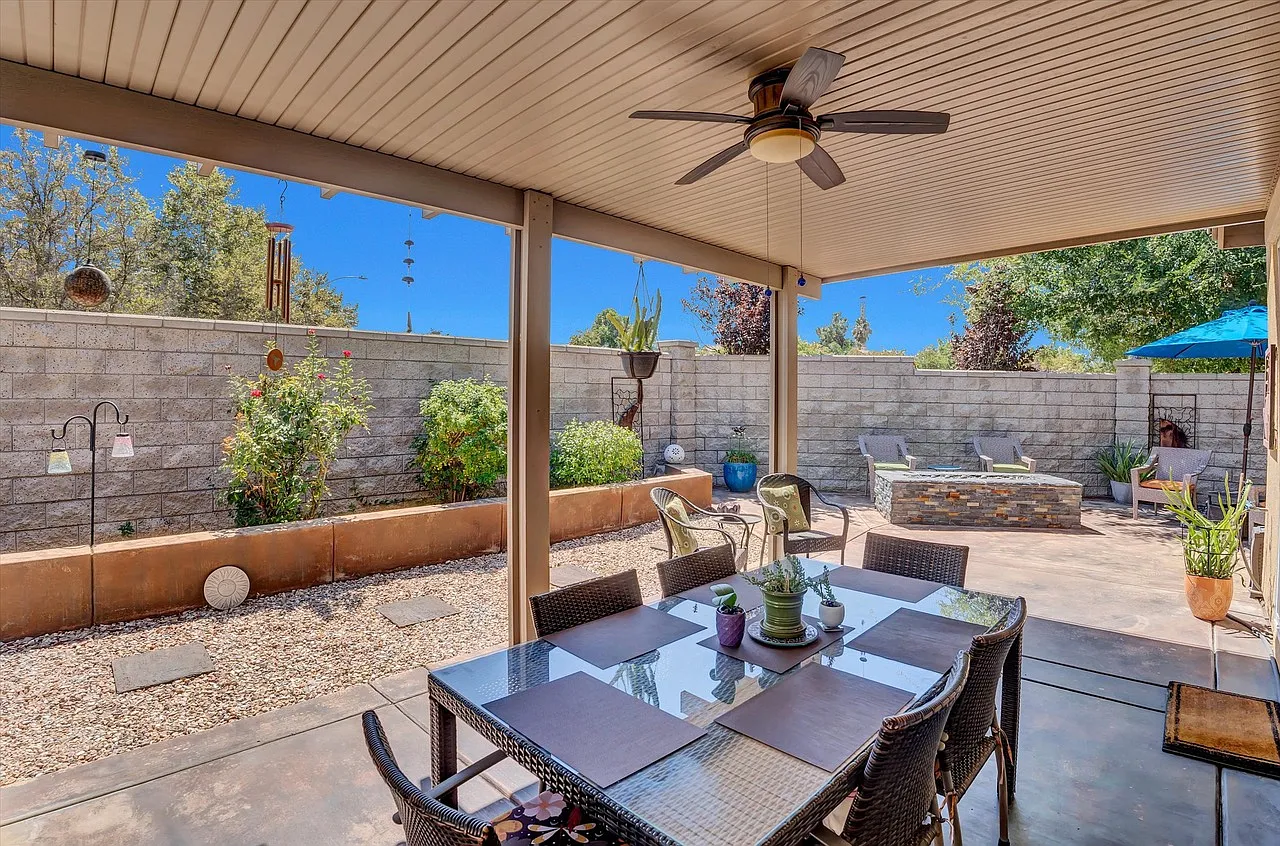 31579 McCartney Dr — Photo 1