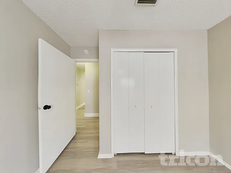 10630 Satinwood Cir — Photo 11