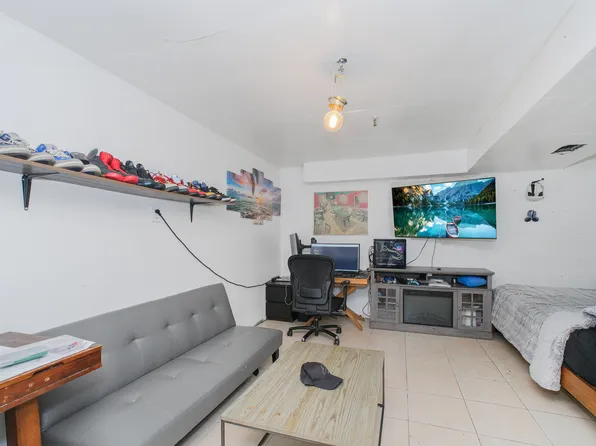 163 Boyd Street image 17 of 18