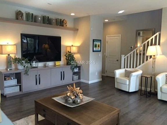 3rd image of 11327 Coulter Canyon St
