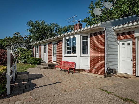 4th image of 3344 Fuller Ave SE