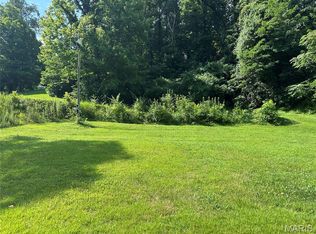 636 Fern Dr, Belleville, IL 62223