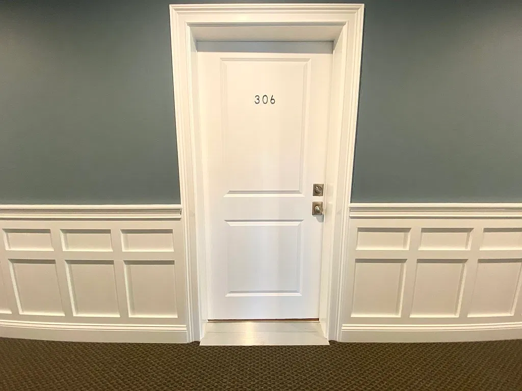 1 bed, 1.0 bath, 745 sqft, $2,100 — Photo 4