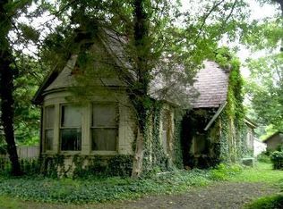 115 SW Western Ave, Topeka, KS 66606