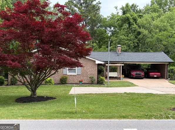 344 Holly Dr, Gainesville, GA 30501