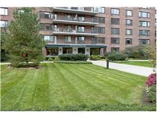 Sold by Douglas Elliman | media 17