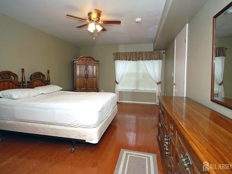 1101 Stony Brook Way — Photo 13
