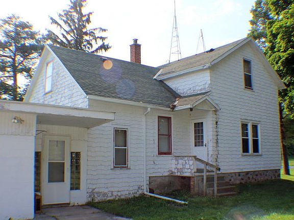 4th image of W7178 County Road C