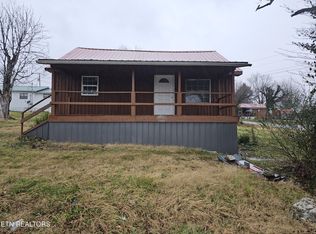 1416 Hickory St, Tazewell, TN 37879