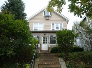 859 Myrtle Ave, Albany, NY 12208