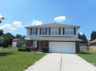 228 Gumtree Dr, Kannapolis, NC 28083