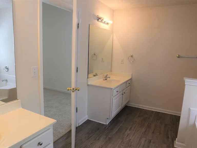 831 Sugar Oak Ln — Photo 5