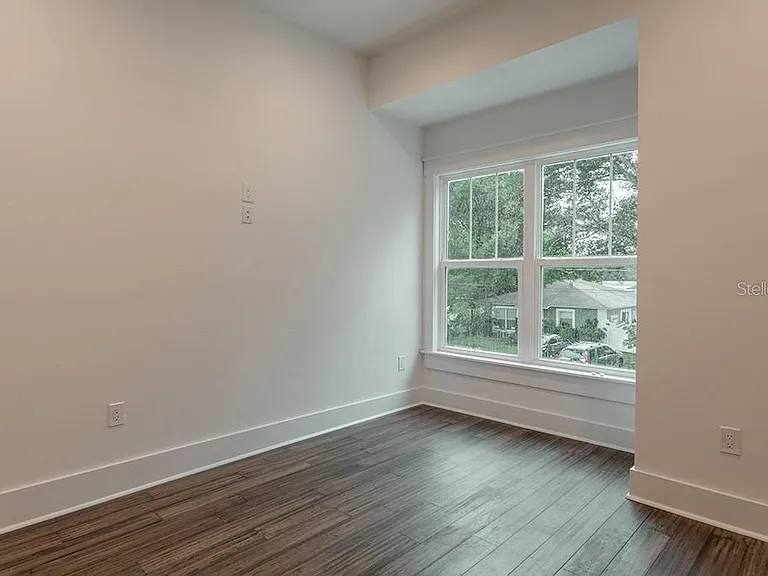 1408 E Curtis St #B — Photo 28
