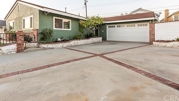 2nd image of 6729 Mount Whitney Dr
