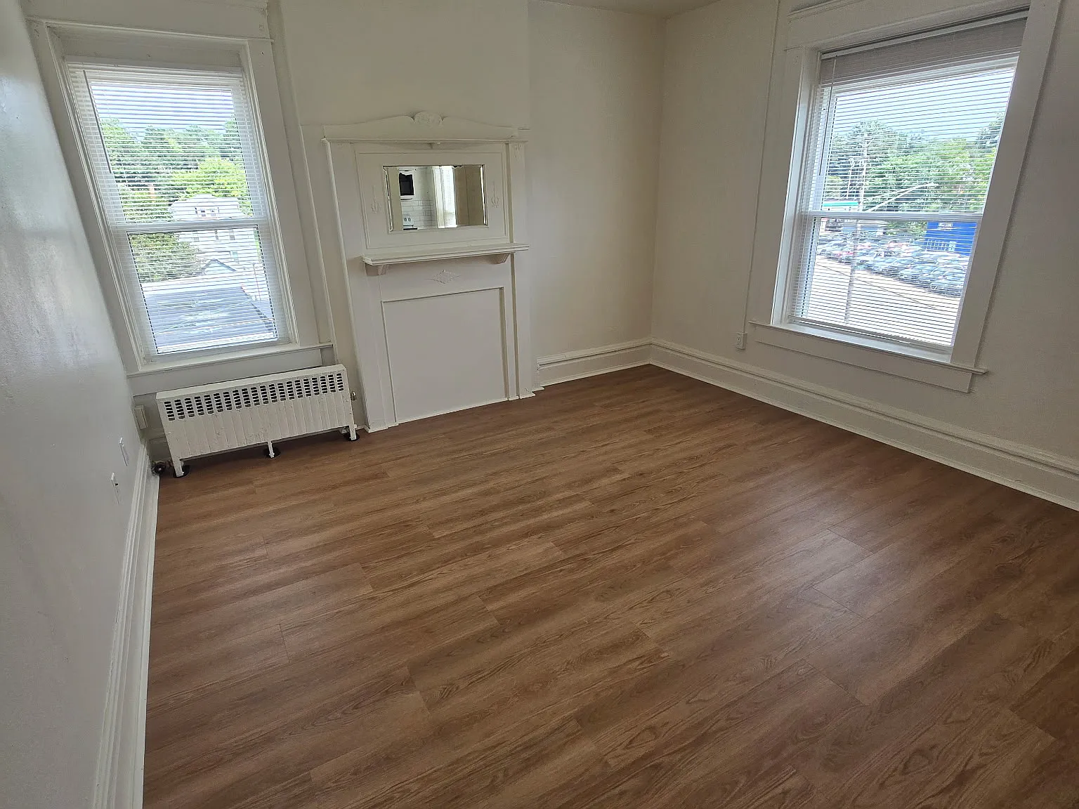 2 bed, 750 sqft, $945 — Photo 3