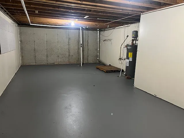 203 Western Ave #17 — Photo 24