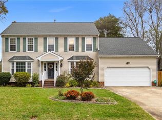 5612 Rossburn Dr, Virginia Beach, VA 23455